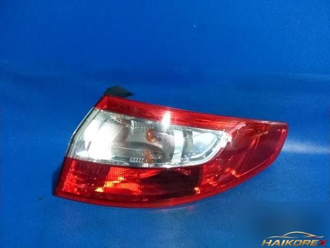 Renault SM3 2011 — фара задняя правая внешняя