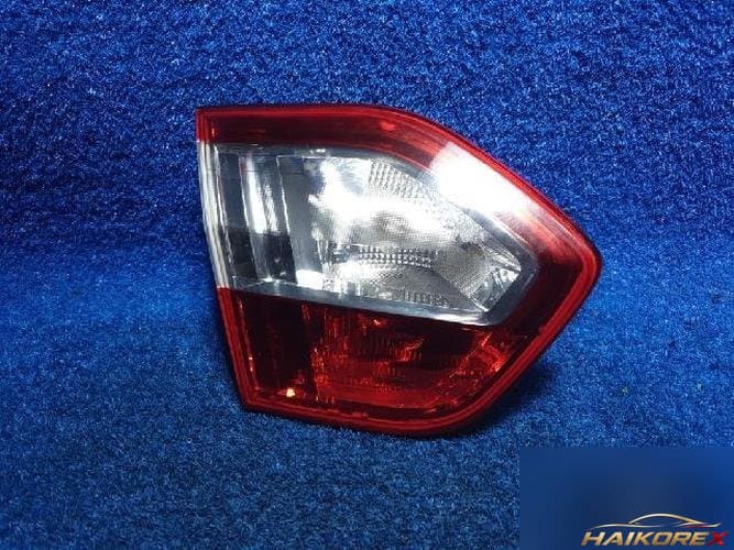 Renault SM3 2012 — задний фонарь левый внутренний 265550017R