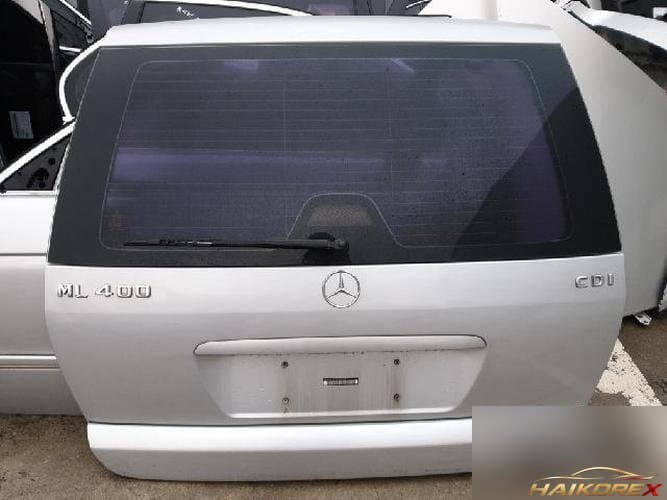 Mercedes-Benz M-класс 2003 — крышка багажника