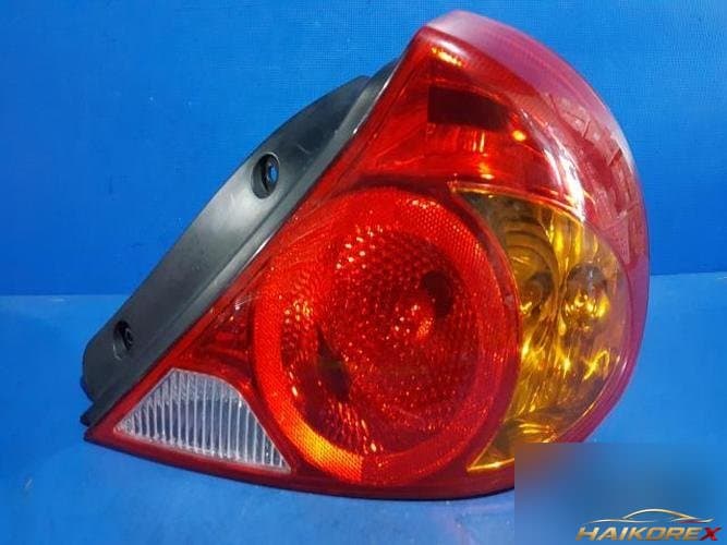Kia Spectra 2001 — фара задняя правая (наружная) 51151