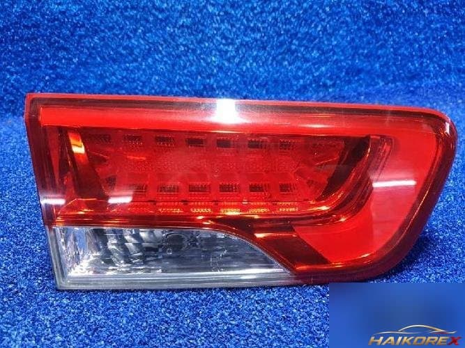 Kia Forte 2011 — задний фонарь внутренний левый 924031M5