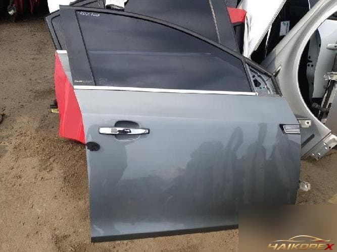 Daewoo Lacetti 2009 — передняя дверь правая