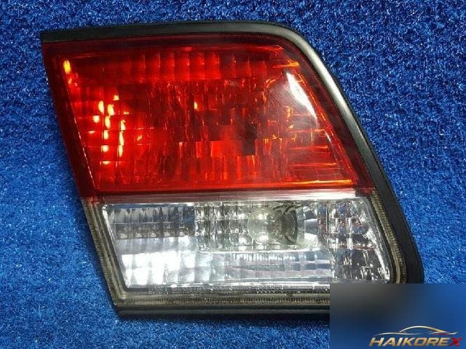 Renault SM5 2002 — задний фонарь левый внутренний 9