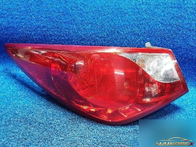 Hyundai Sonata 2010 — фара задняя левая наружная