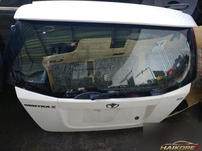 Daewoo Gentra 2009 — крышка багажника