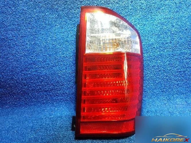Kia Carnival 2008 — задний фонарь правый наружный