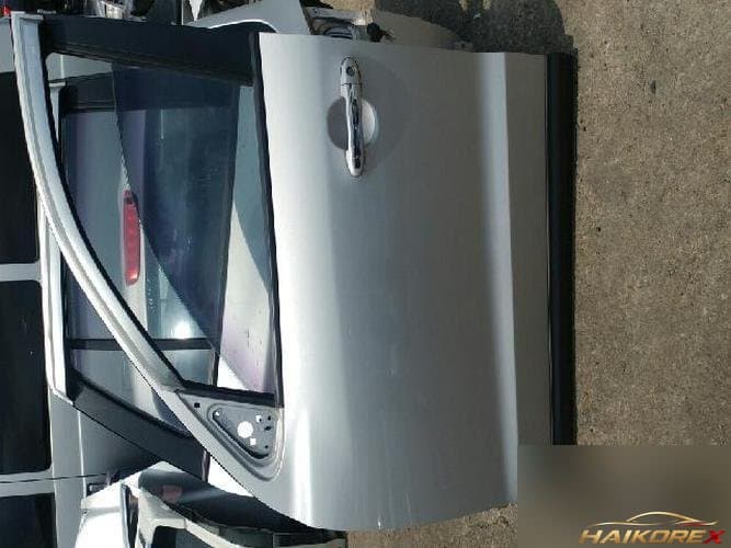 Hyundai Santa Fe 2008 — передняя дверь левая в сборе