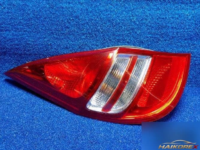 Hyundai i30 2010 — фонарь задний левый наружный