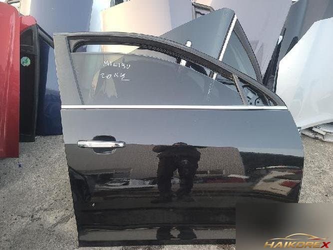 Chevrolet Malibu 2015 — передняя дверь правая