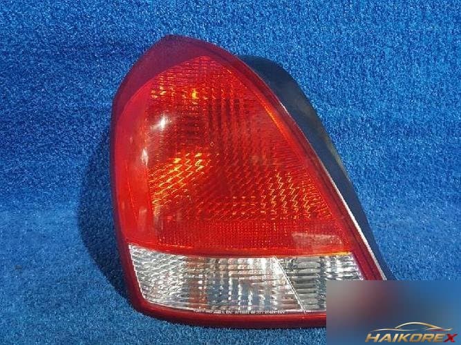 Hyundai Avante 2001 — задний фонарь левый (наружный)