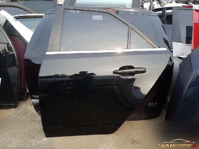 Cadillac CTS 2012 — дверь задняя левая