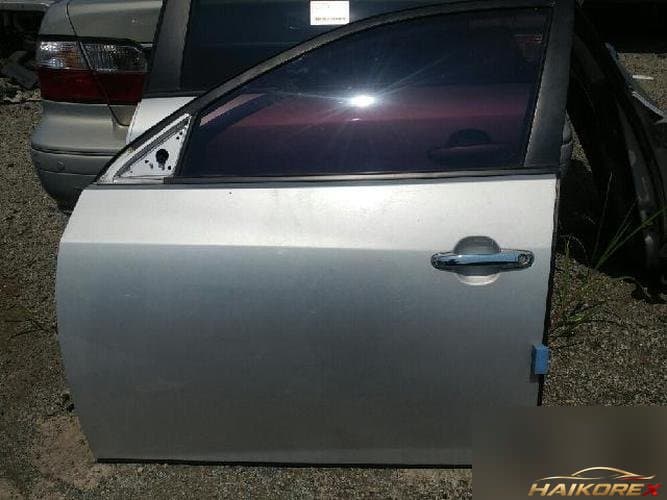 Hyundai Avante 2009 — передняя дверь левая в сборе