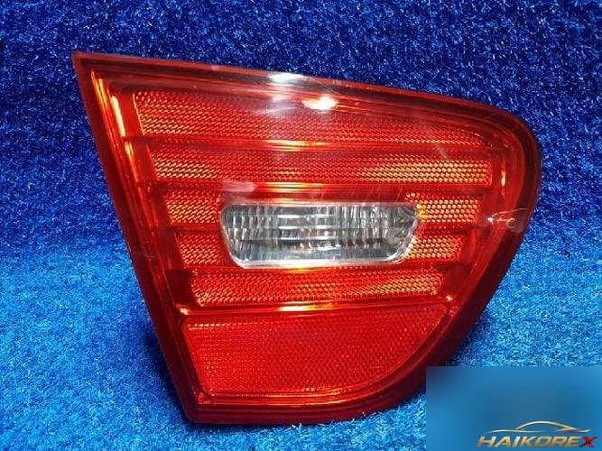 Hyundai Avante 2007 — задний фонарь левый внутренний 1
