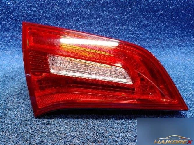 Kia K7 2011 — фонарь задний внутренний левый 924053R0
