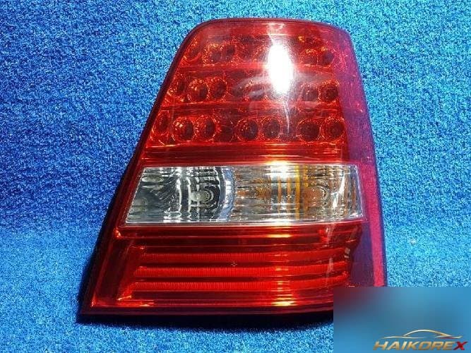 Kia Sorento 2007 — фара задняя правая 1