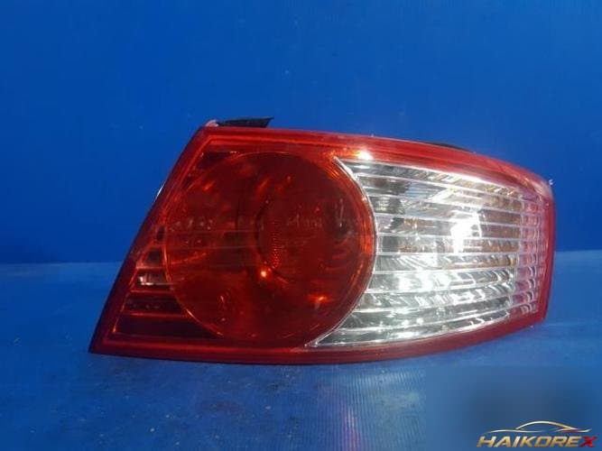 Kia Opirus 2005 — задний фонарь правый наружный