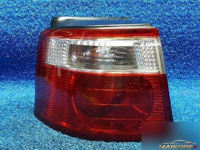 Kia Carens 2004 — задний фонарь левый наружный