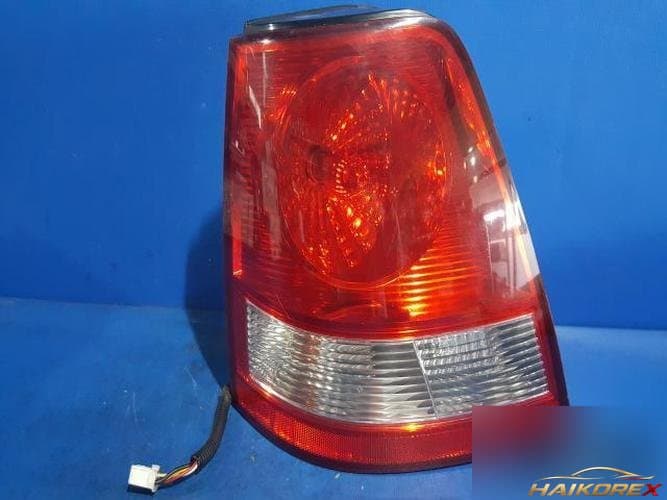 Kia Sorento 2003 — фара задняя левая (внешняя) 924013E000