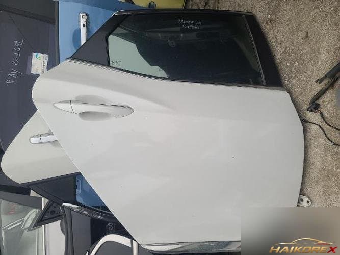 Hyundai Grandeur 2012 — дверь задняя правая