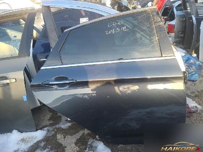 Hyundai i40 2014 — дверь задняя правая 770043Z300