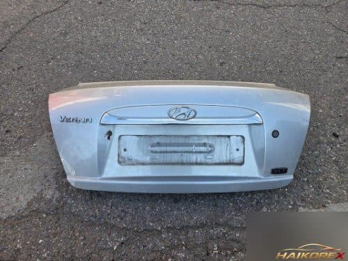 Дверь багажника Verna Transform