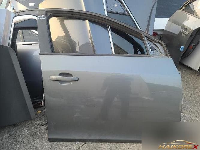 Daewoo Lacetti 2009 — передняя дверь правая