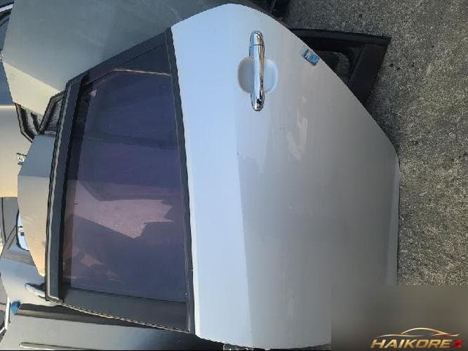 Hyundai Avante 2009 — дверь задняя левая