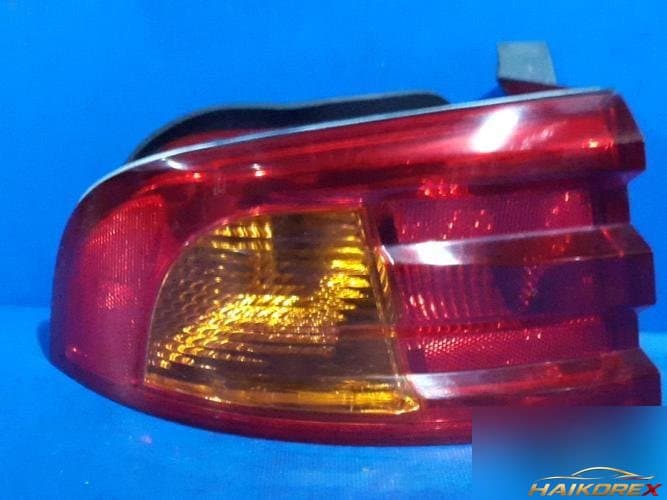 Kia Optima 2003 — фонарь задний левый наружный 924113C070