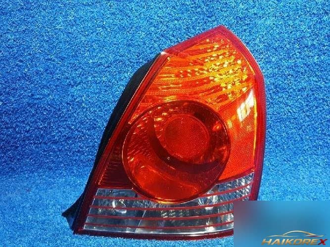 Hyundai Avante 2004 — фара задняя правая (наружная)