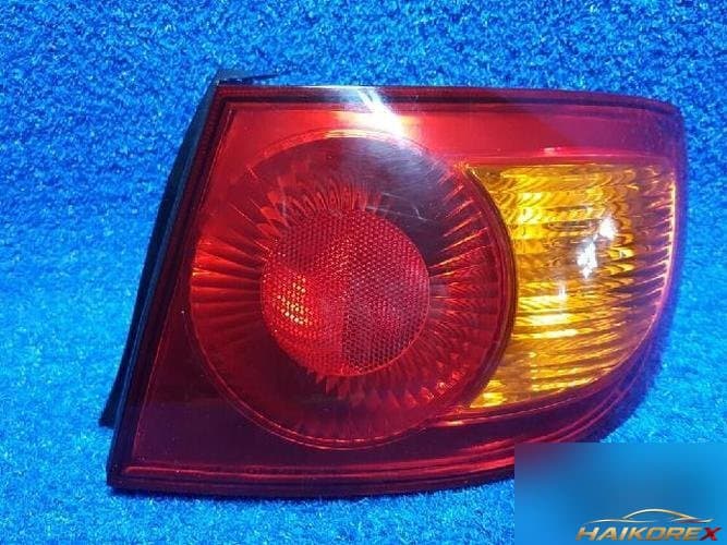 Hyundai Avante 2002 — фонарь задний правый наружный 1