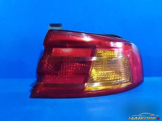 Kia Optima 2004 — задний фонарь правый наружный 924213C000
