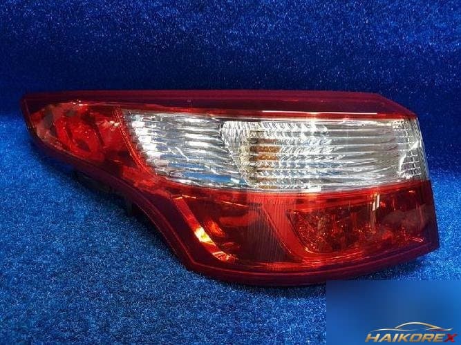 Renault SM5 2010 — задний фонарь левый наружный 1