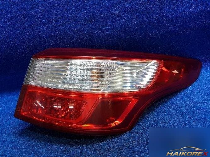 Renault SM5 2010 — фара задняя правая наружная