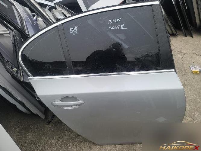 BMW 5 серия 2006 — дверь задняя правая
