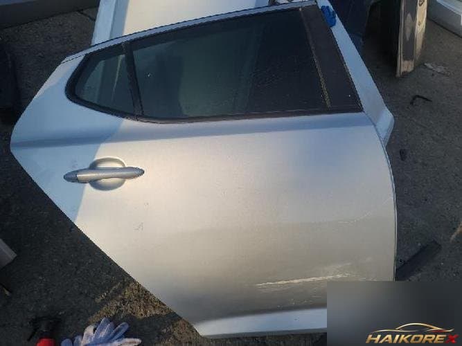 Kia K5 2012 — дверь задняя правая
