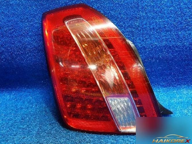 Kia Opirus 2008 — фонарь задний левый (наружный)
