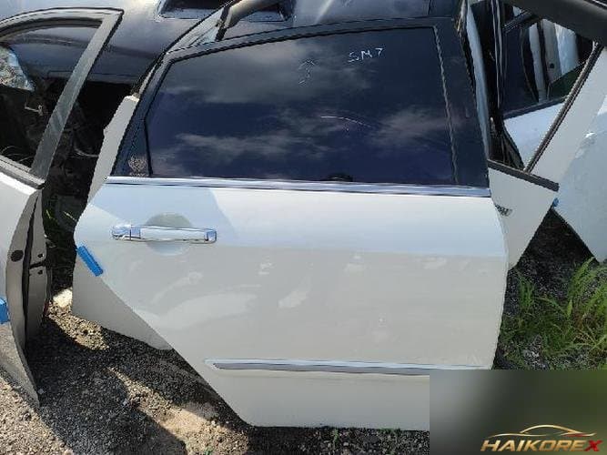 Renault SM7 2008 — дверь задняя правая