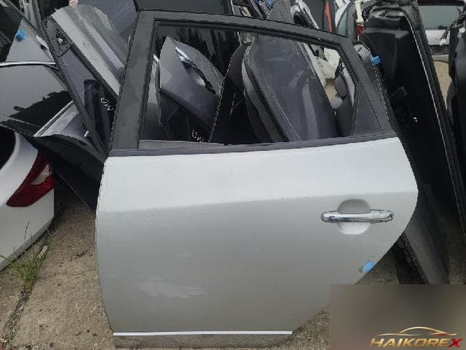 Hyundai Avante 2008 — задняя левая дверь