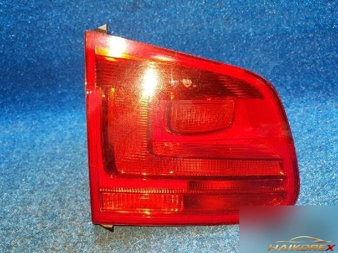 Volkswagen Tiguan 2013 — фонарь задний внутренний правый 5N0945309