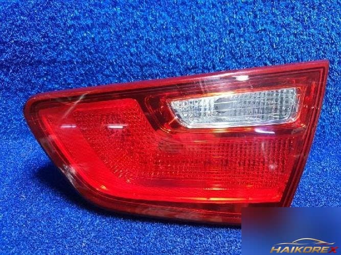 Kia K5 2014 — фонарь задний правый внутренний 924042T5