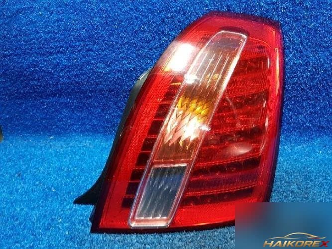 Kia Opirus 2007 — фара задняя правая наружная