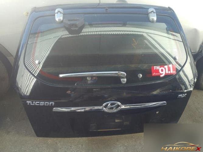 Hyundai Tucson 2006 — крышка багажника