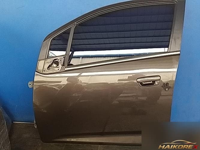 Daewoo Spark 2013 — передняя дверь левая