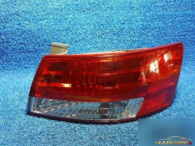 Hyundai Sonata 2005 — фара задняя правая (наружная) 92402 3K000 2