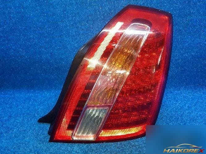 Kia Opirus 2008 — фонарь задний правый наружный