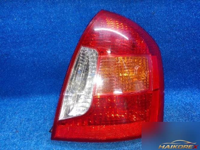 Hyundai Verna 2009 — фонарь задний наружный правый