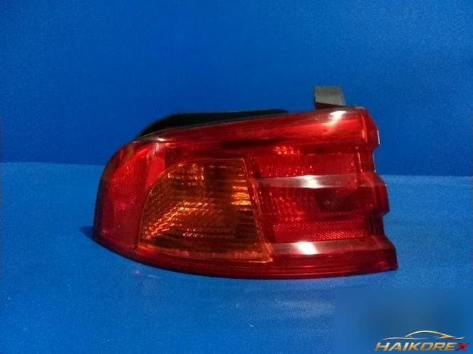 Kia Optima 2004 — фара задняя левая 924113C070