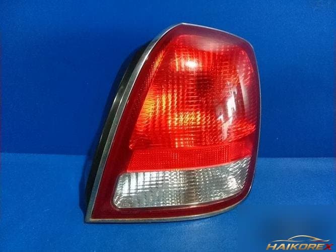 Hyundai Grandeur 2002 — задний фонарь правый (наружный) 9240239000