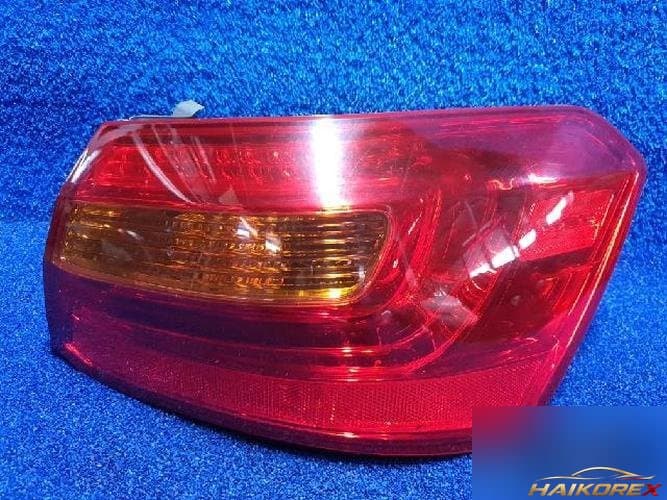 Kia K7 2011 — фонарь задний правый наружный