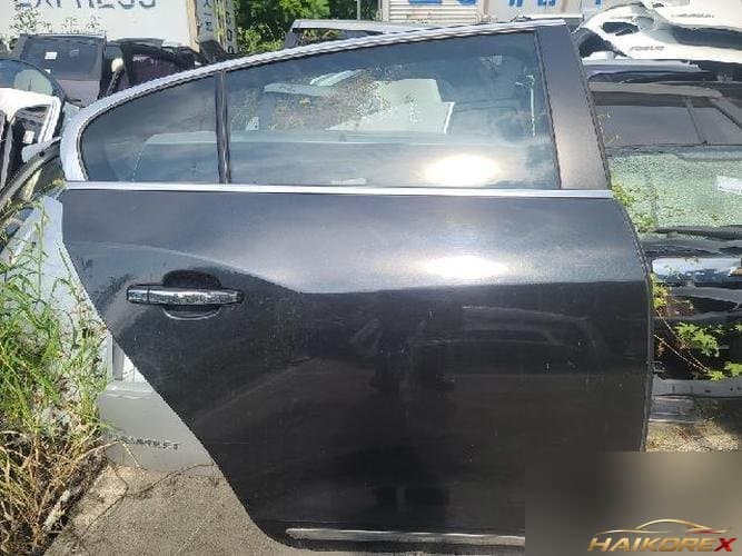 Chevrolet Alpeon 2011 — дверь задняя правая